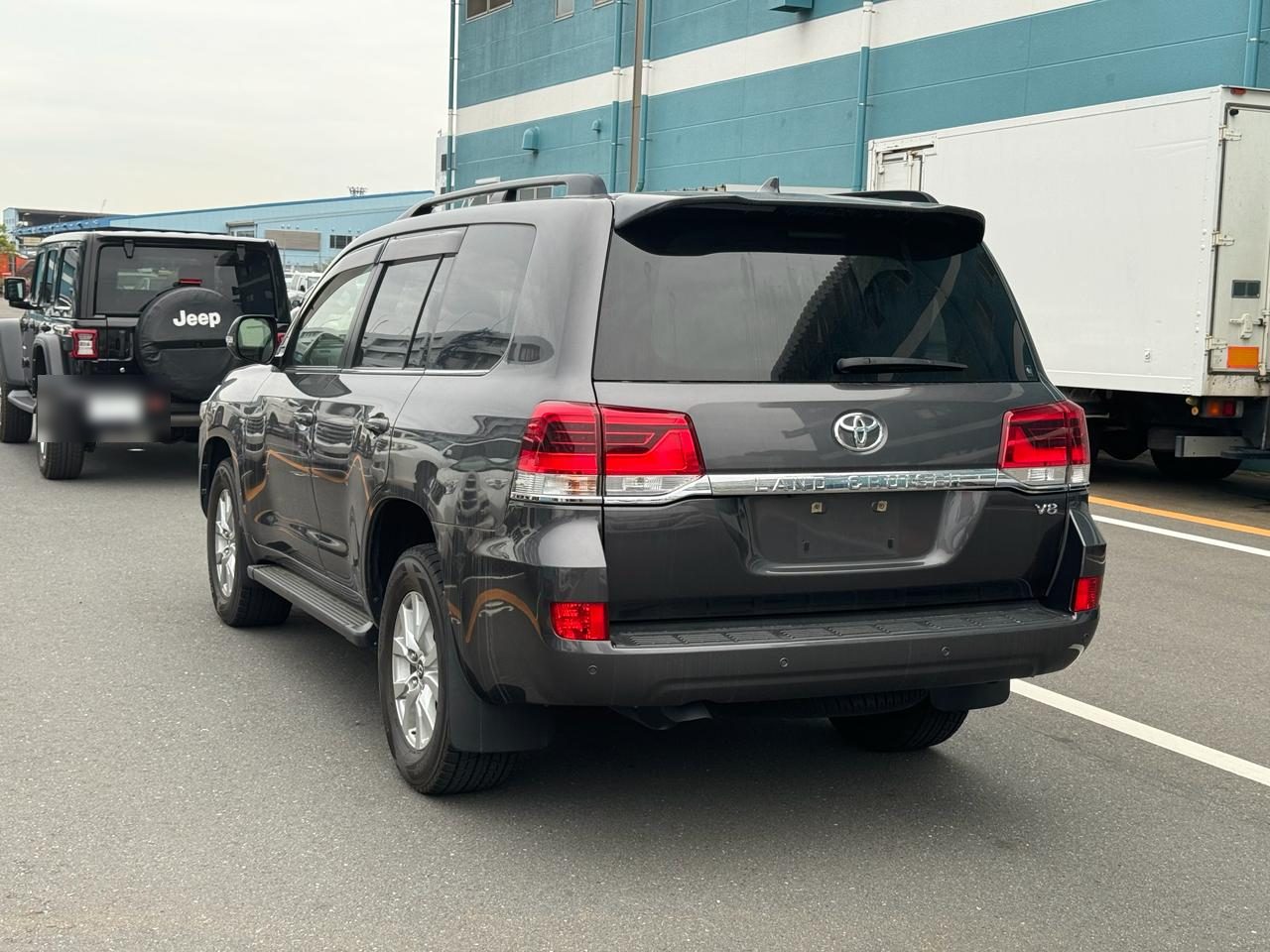 Export-ready Toyota Land Cruiser