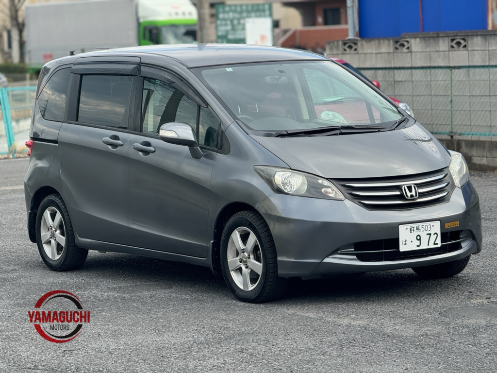 ? BEAUTIFUL HONDA FREED GL PACKAGE FOR SALE