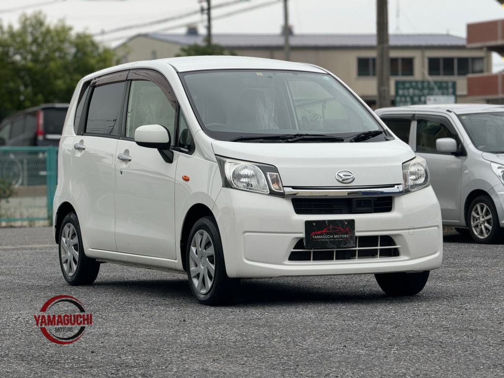 Beautiful Daihatsu Move Eco Idle 2015 Model L_SA Selection 4WD For Sale