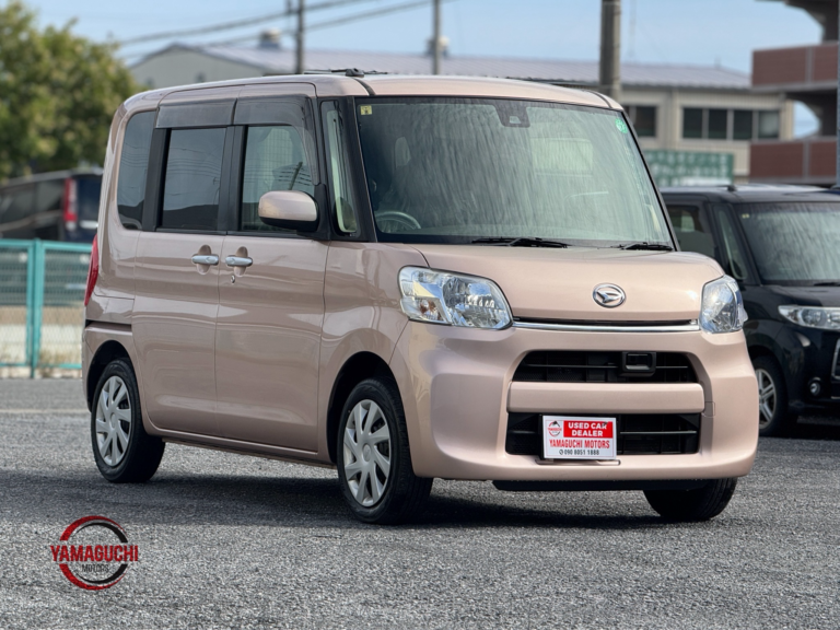 2017 Daihatsu Tanto