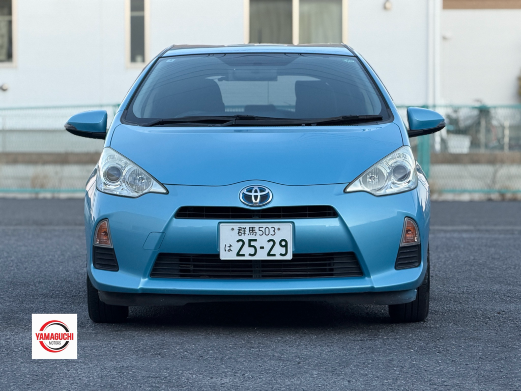 Toyota Aqua Hybrid Blue Edition