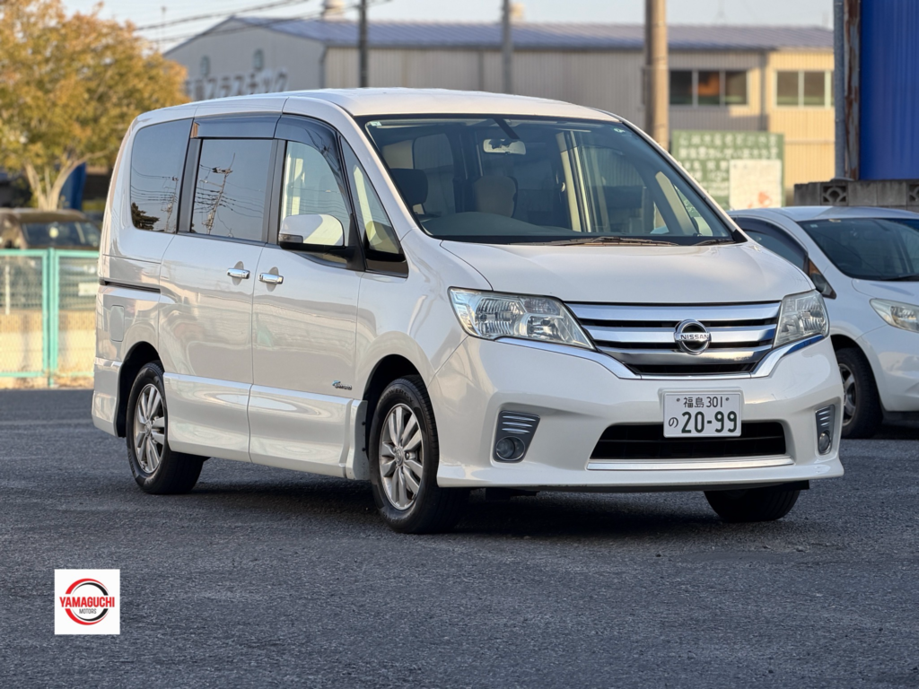 2013 NISSAN SERENA S-HYBRID Highway Star Hybrid | Advance Family MPV