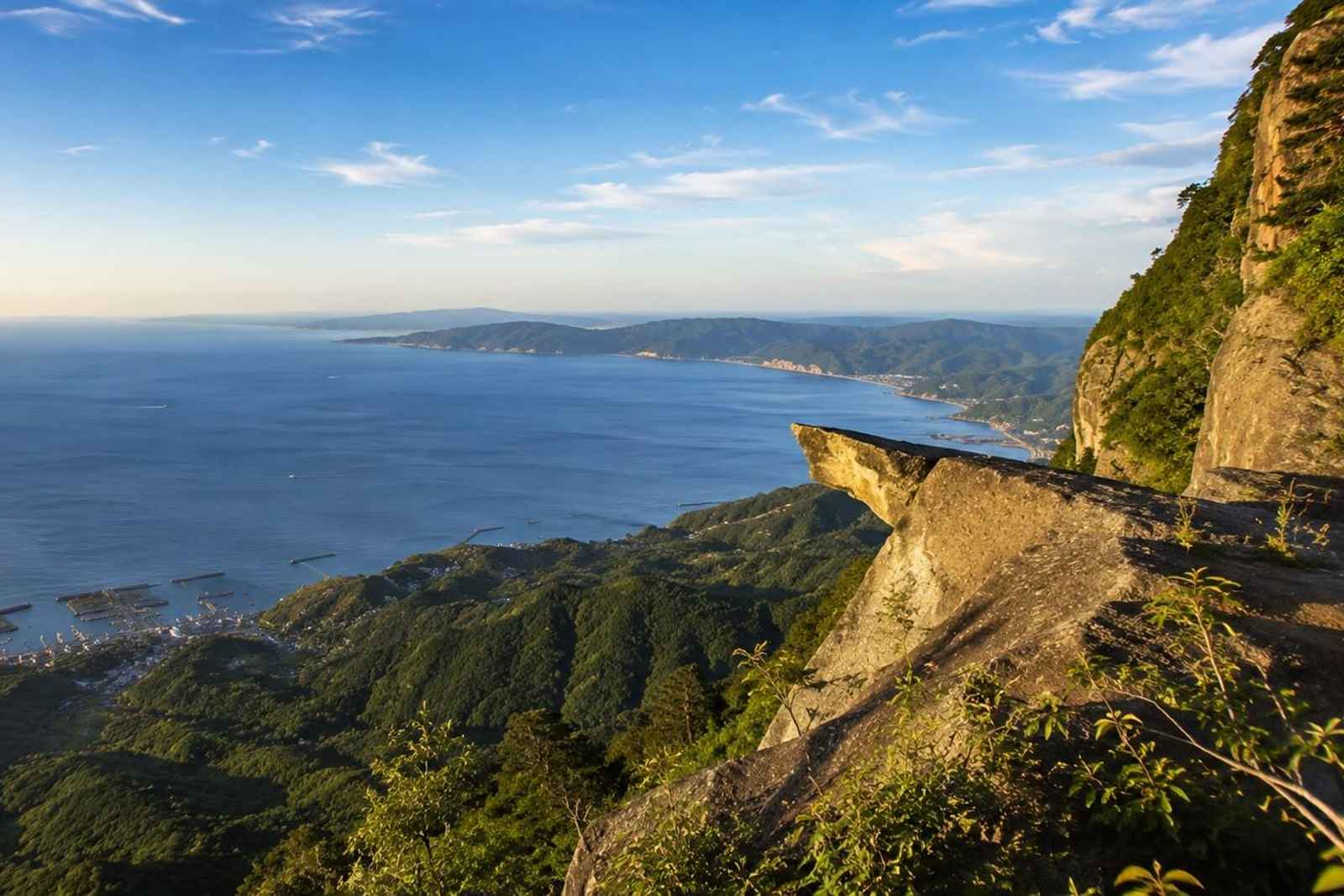 Boso Peninsula Private Day Tour: Giant Buddha, Sea Cliffs and Canal Town 3