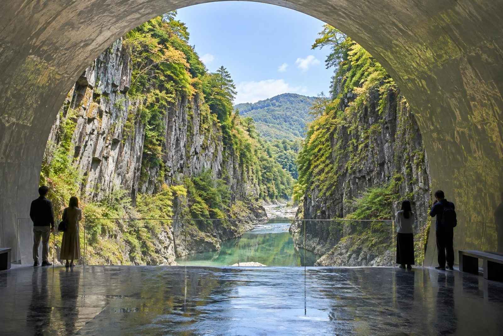 Kiyotsu Gorge & Sake - Private Day Tour from Tokyo 5