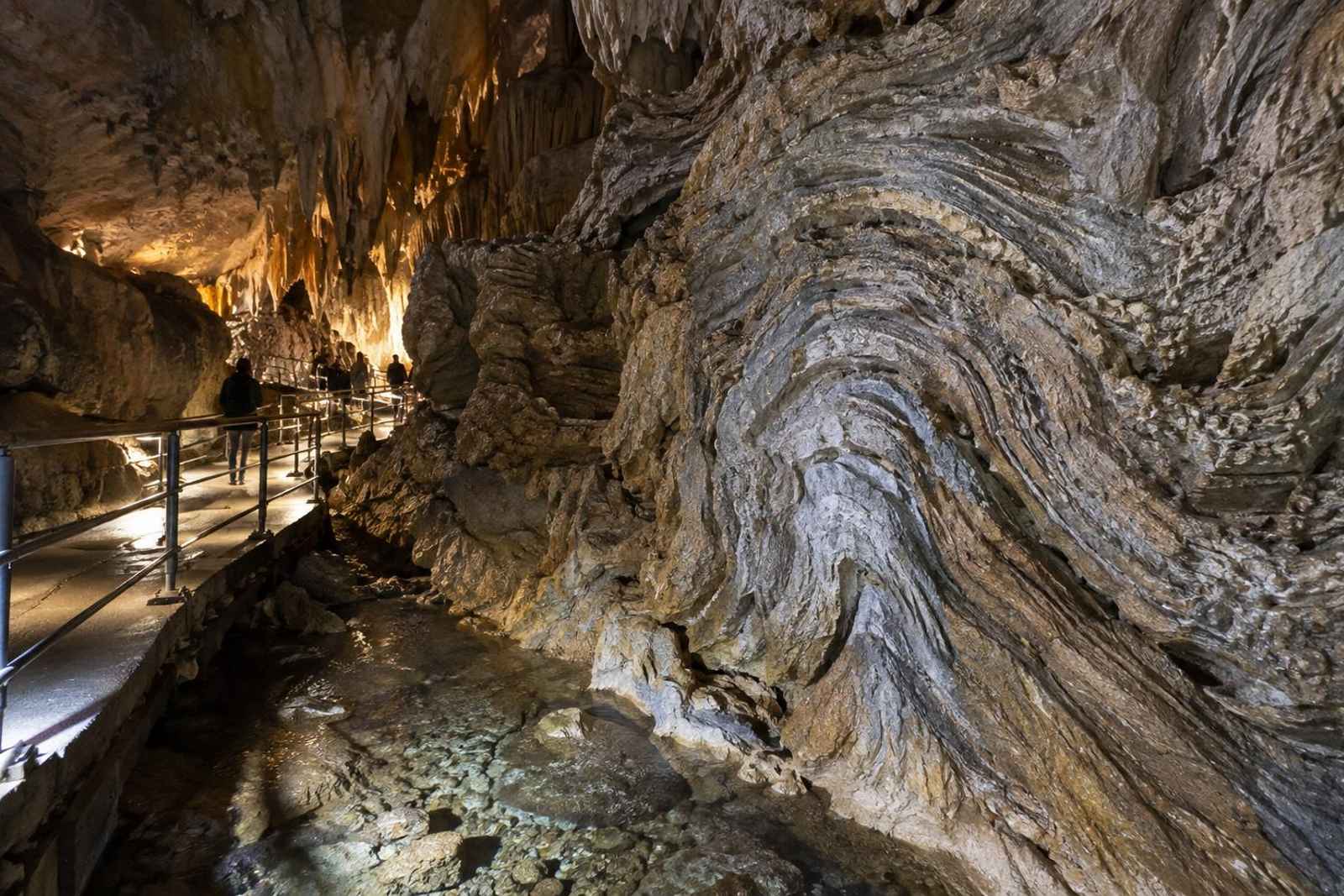 Okutama Cave & Mitake - Private Day Tour from Tokyo 3