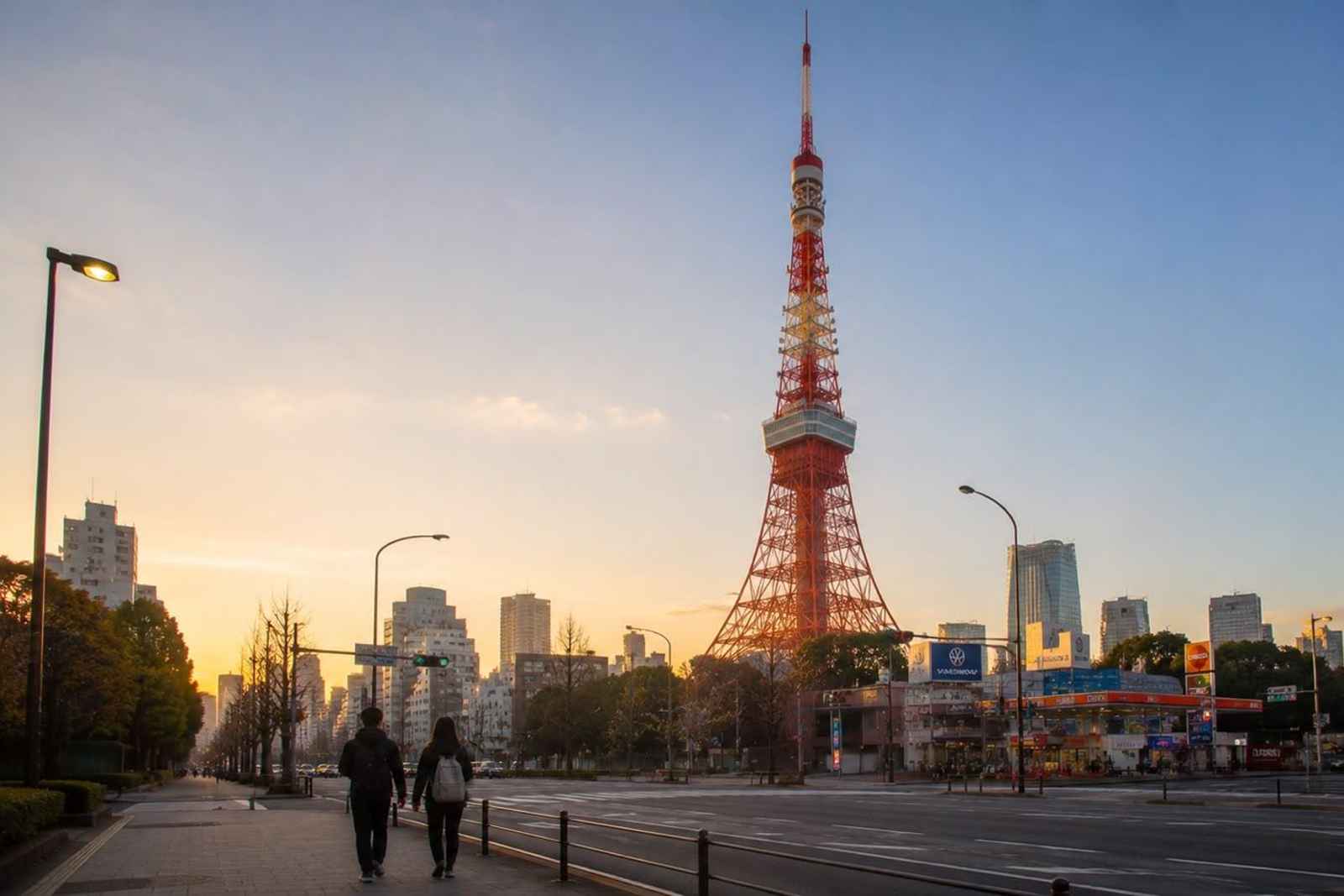 Tokyo Private Sunrise Photo Walk: Shibuya, Asakusa and Tokyo Tower 2
