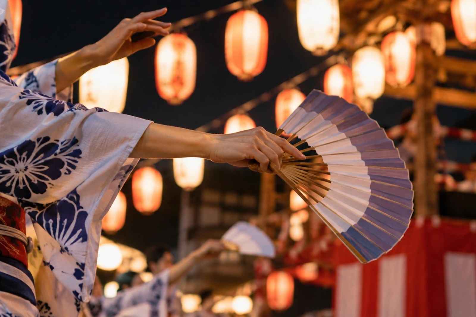 From Tokyo: 2-Day Gujo Odori Dance Customizable Tour 4