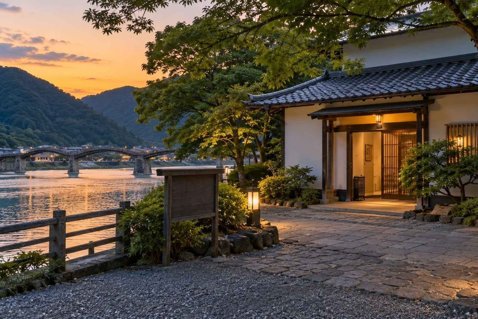 From Tokyo: 4-Day Kintai Bridge Customizable Tour 3