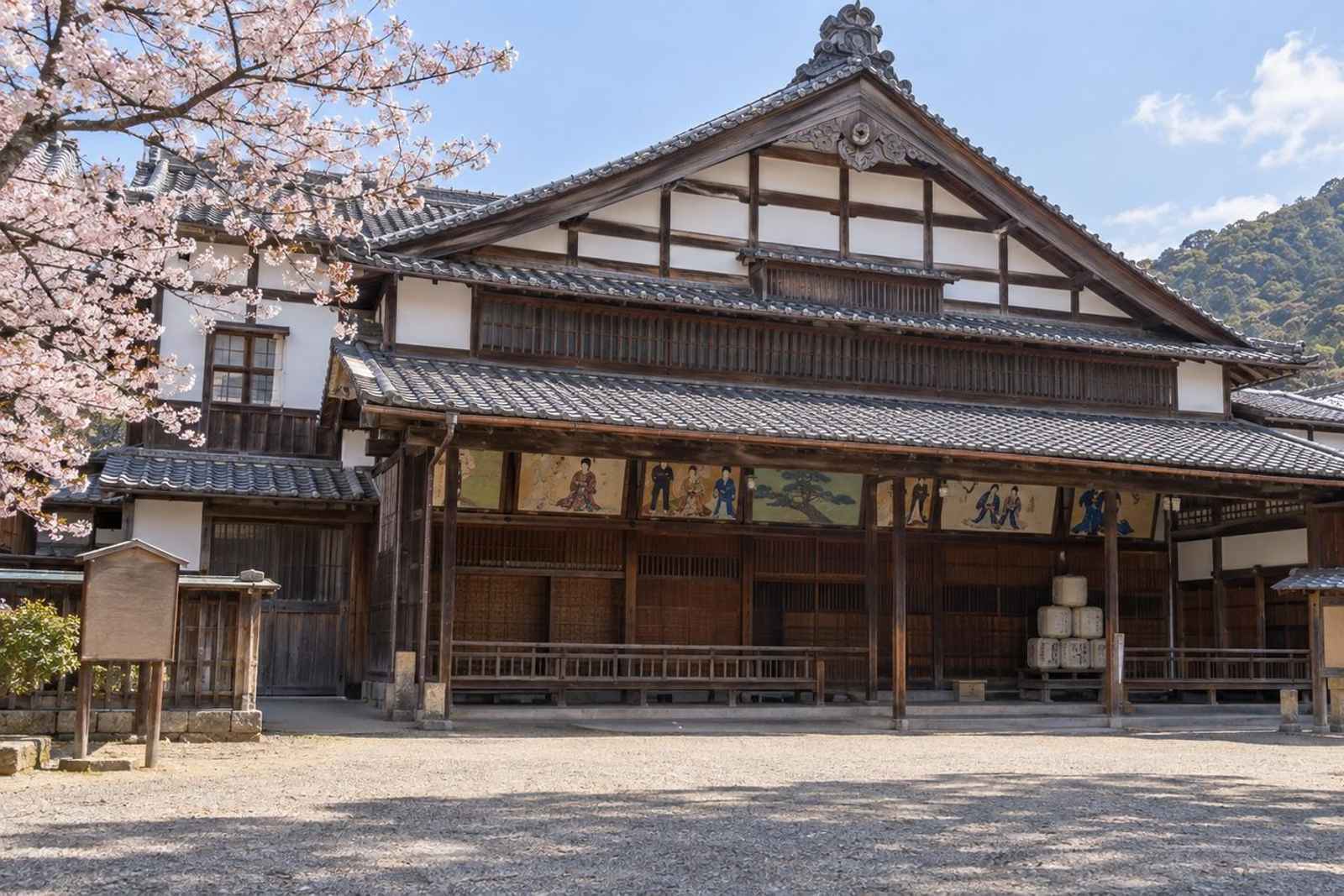 From Tokyo: 4-Day Udon & Konpira Customizable Tour 2