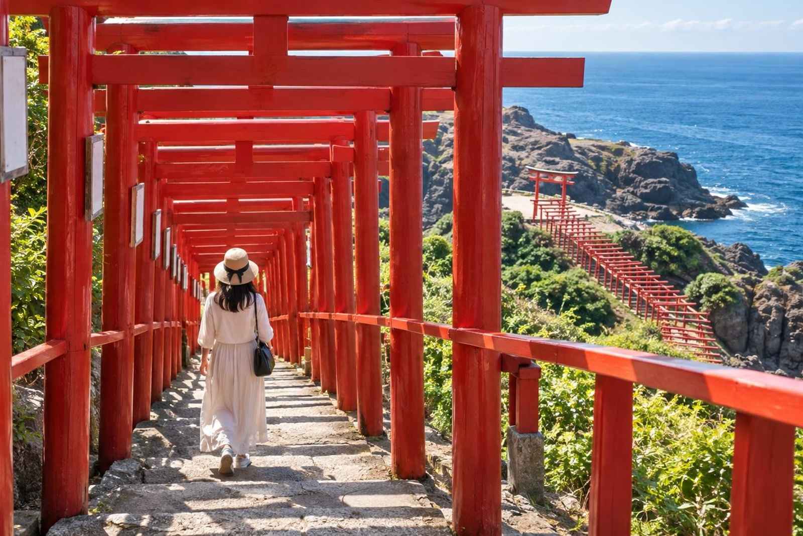 From Tokyo: 5-Day Motonosumi Torii Customizable Tour 2