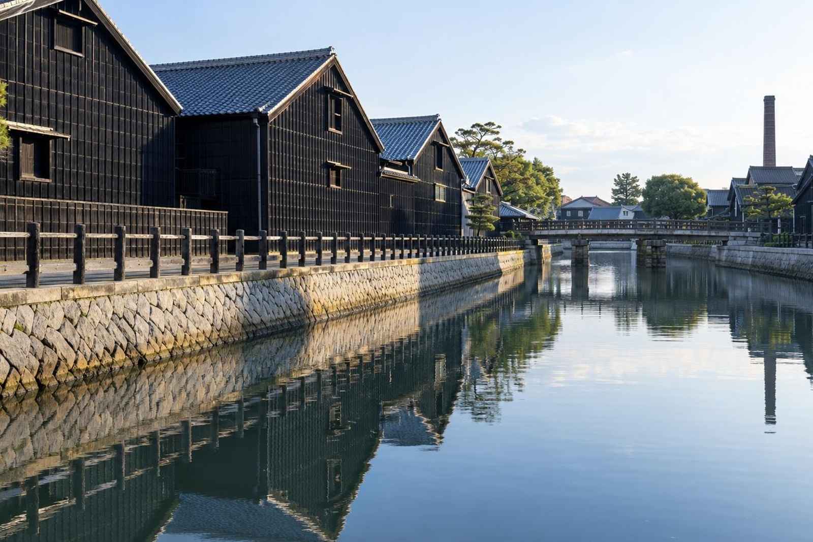 From Tokyo: 2-Day Handa Canal Town Customizable Tour