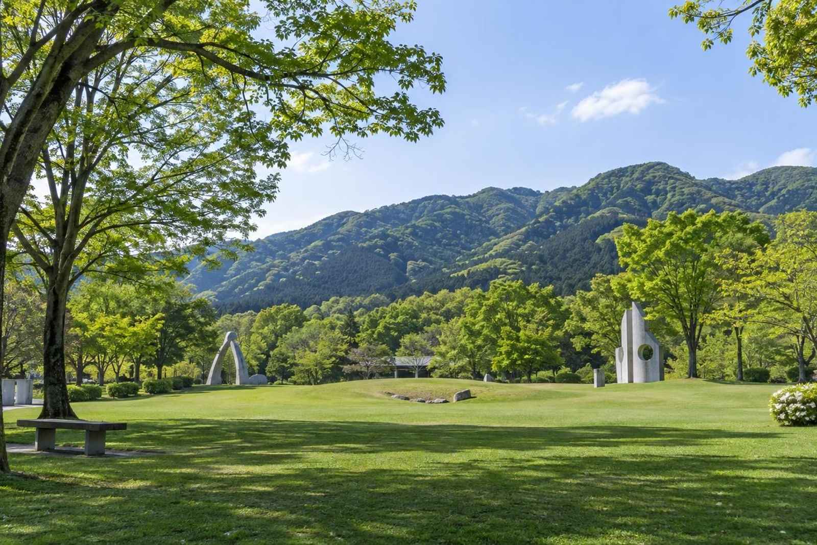 From Tokyo: 2-Day Yoro Destiny Park Customizable Tour 2